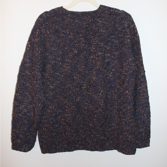 Sweater - Picture 3 of 4